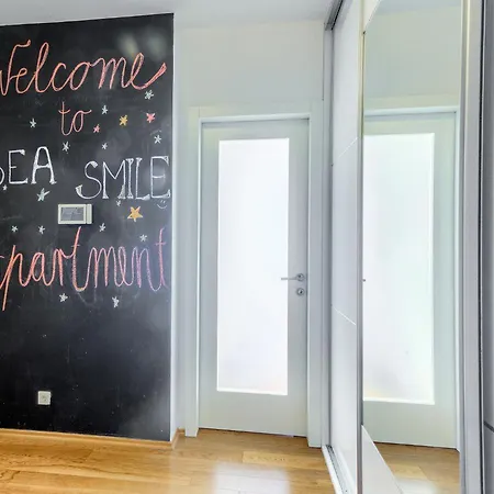 Διαμέρισμα Sea Smile With Garage Parking Σπλιτ