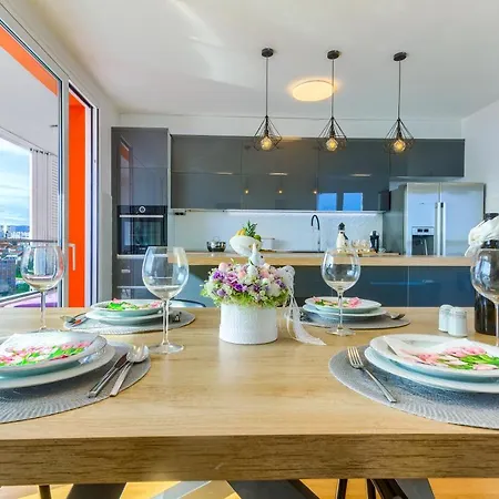 Apartamento Sea Smile With Garage Parking *